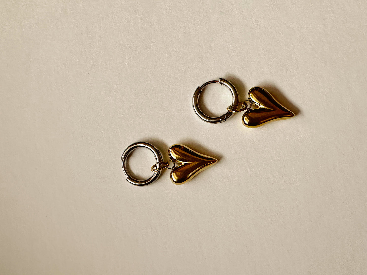 AMOUR EARRINGS