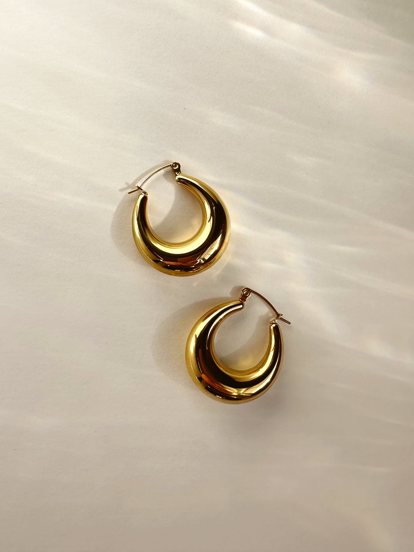 ARIA EARRINGS