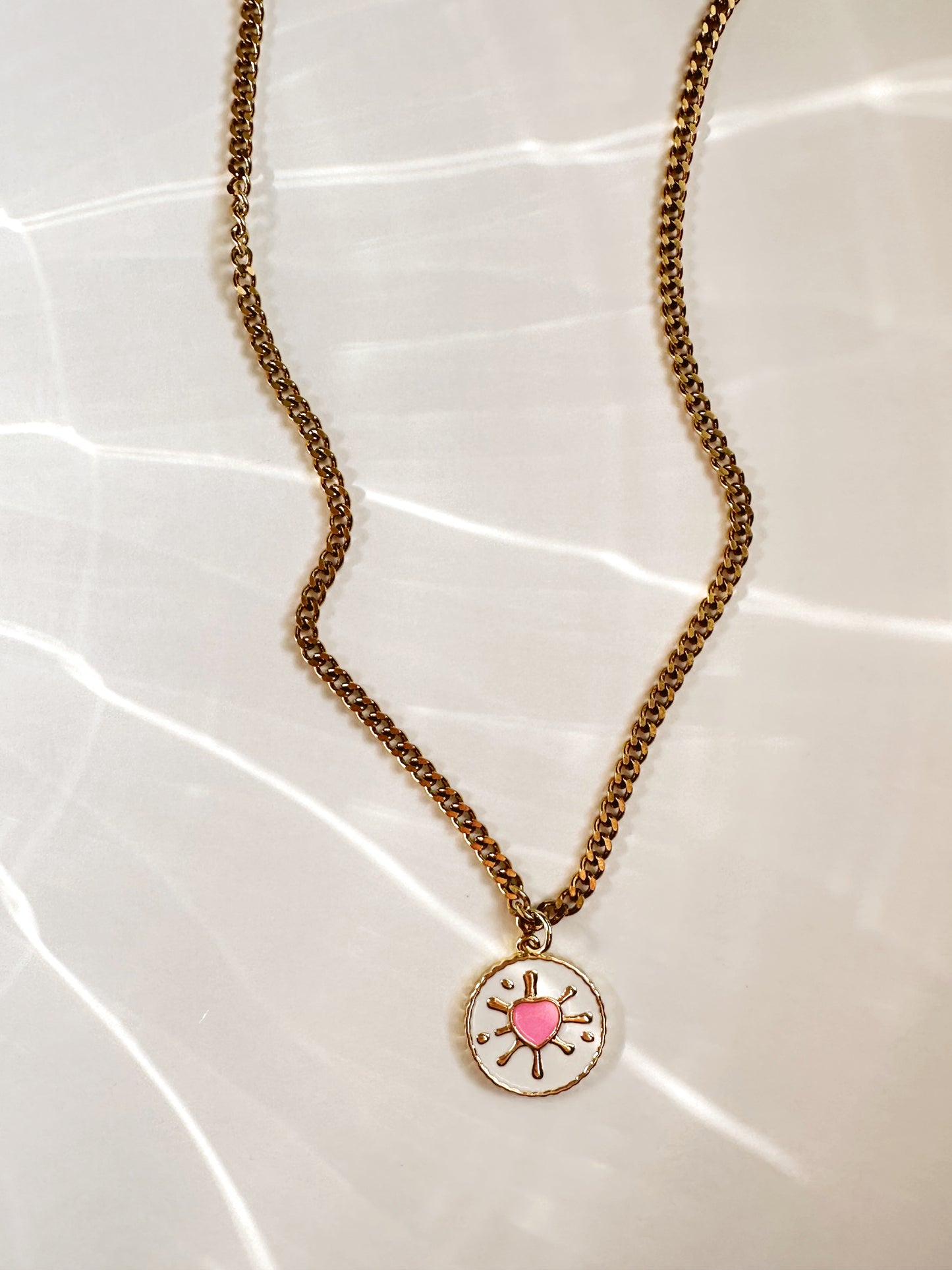 RADIANT HEART NECKLACE
