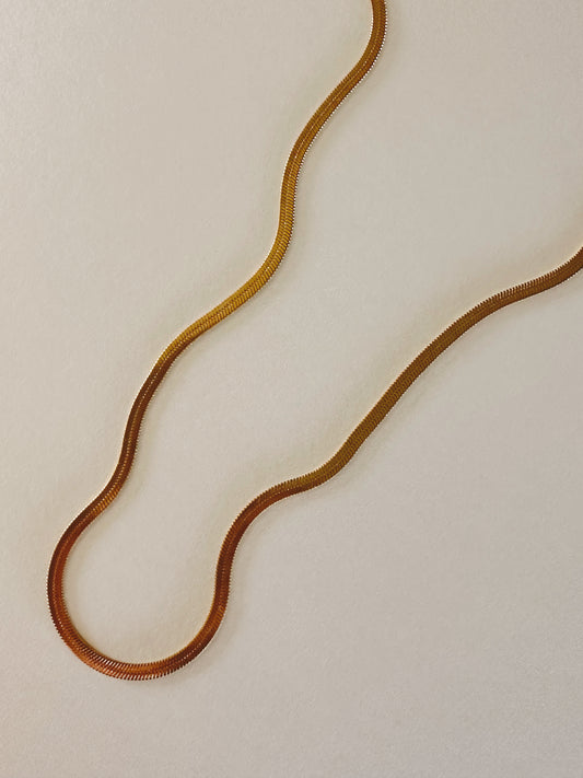 VALA NECKLACE