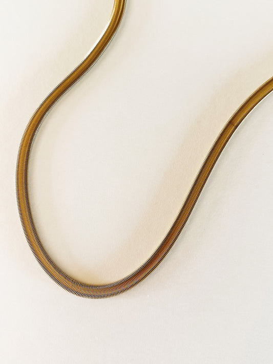 SADIE NECKLACE